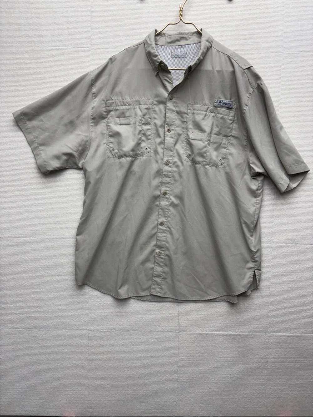 Columbia PFG Short-Sleeve Men's Button-Up Shirt - Outdoor Performance